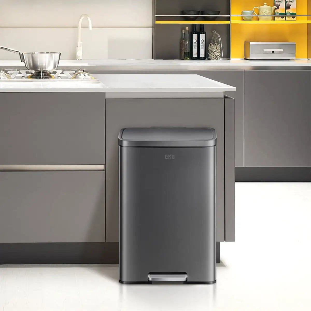 Stainless Steel Fingerprint Resistant Kitchen Trash Can